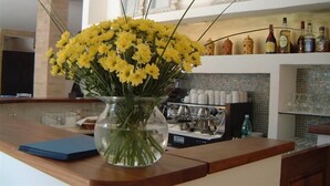 Bar (on property) - Papillo Hotels & Resorts Borgo Antico (Olbia)