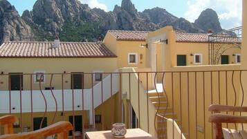 Vue depuis lâhĂ©bergement