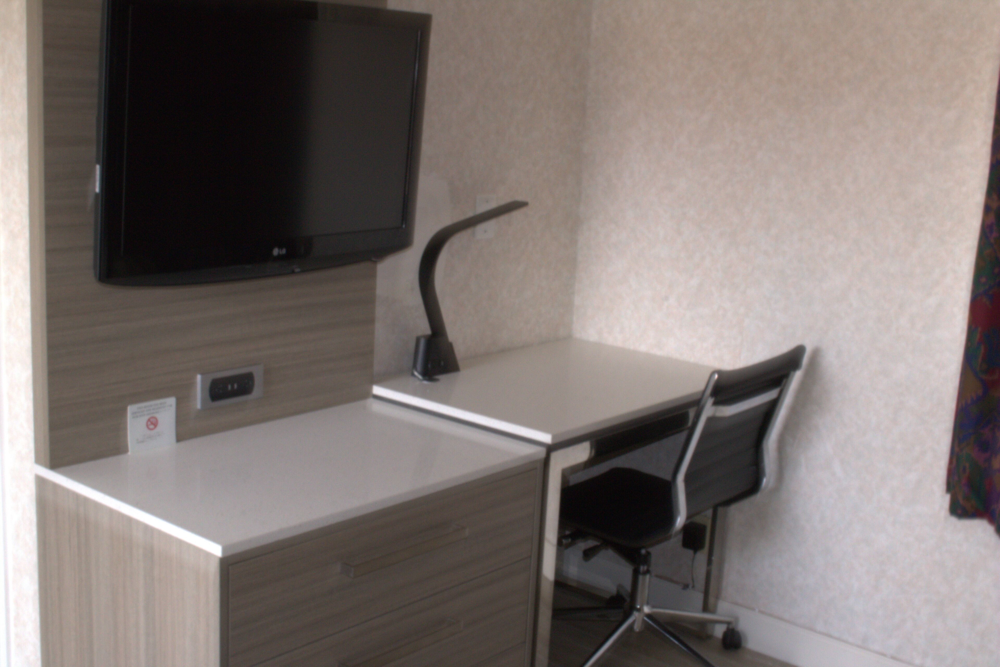 Photo - Discovery Inn