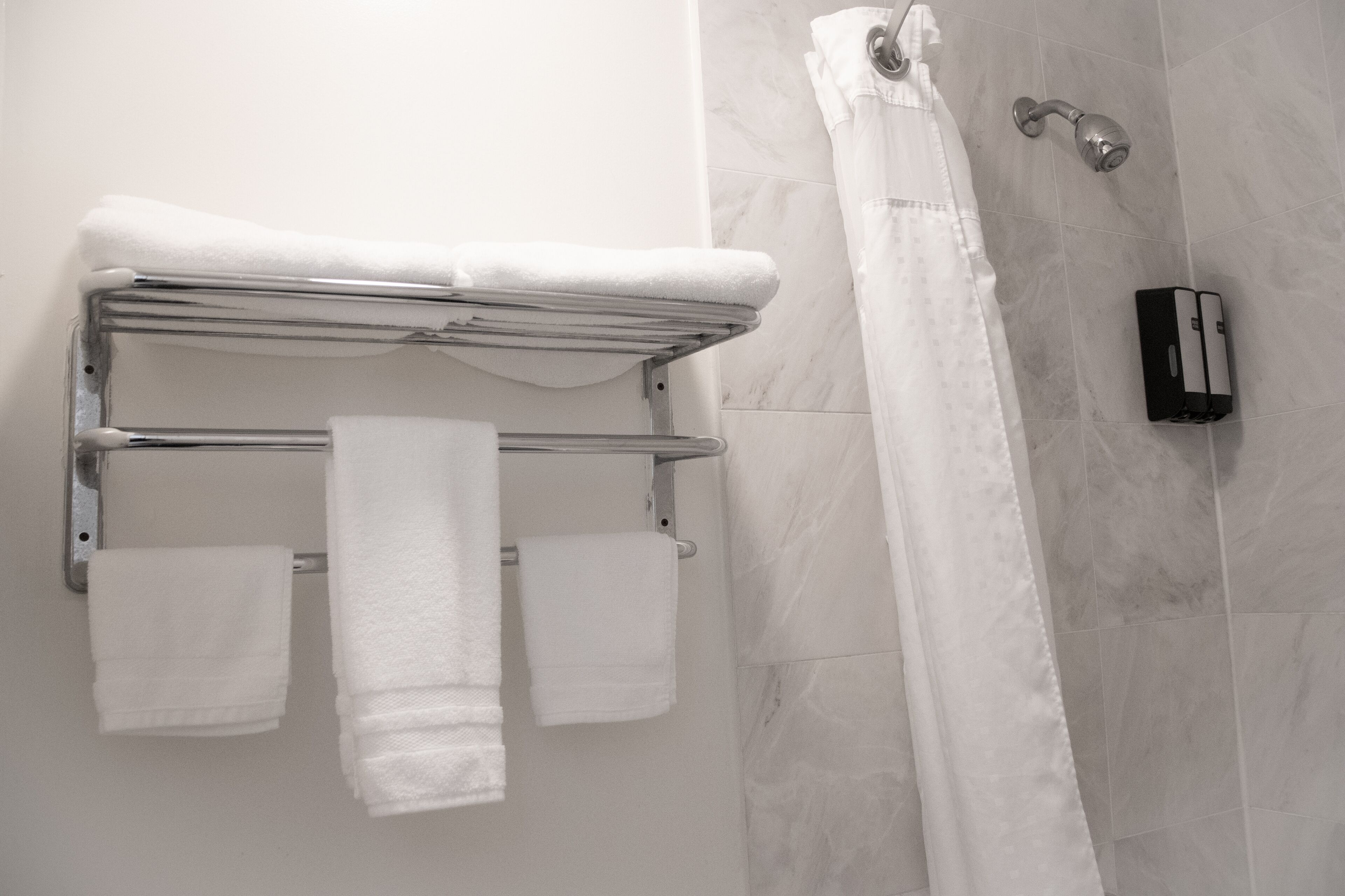 Photo - Discovery Inn