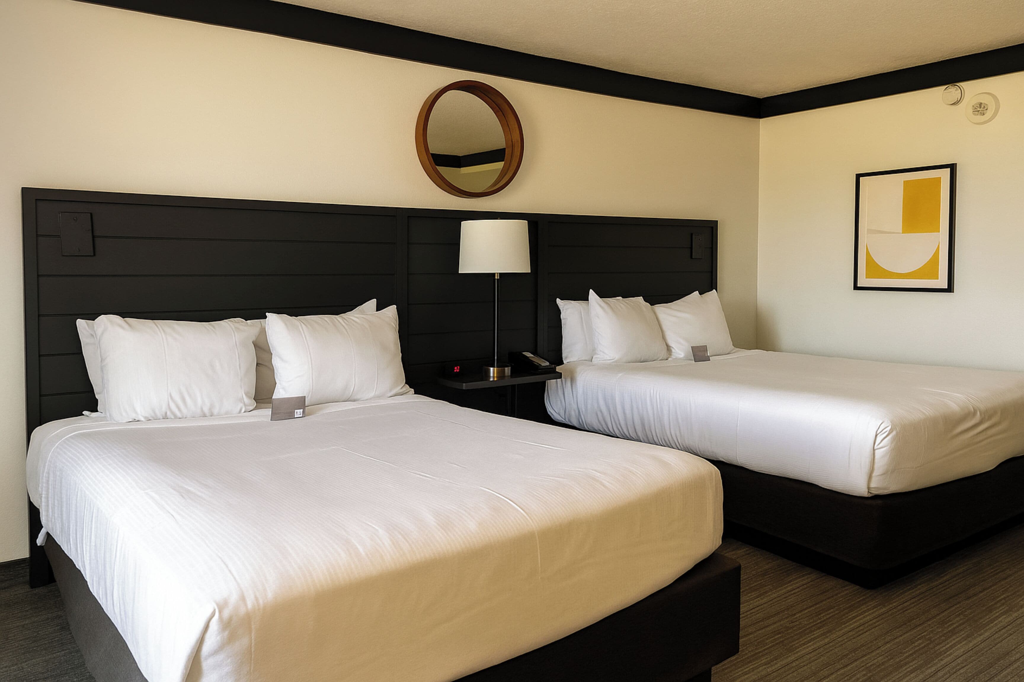 Coffres-forts dans les chambres, chambres insonorisées, Wi-Fi gratuit