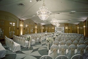 Ballroom - Hilton President Kansas City (Kansas City)