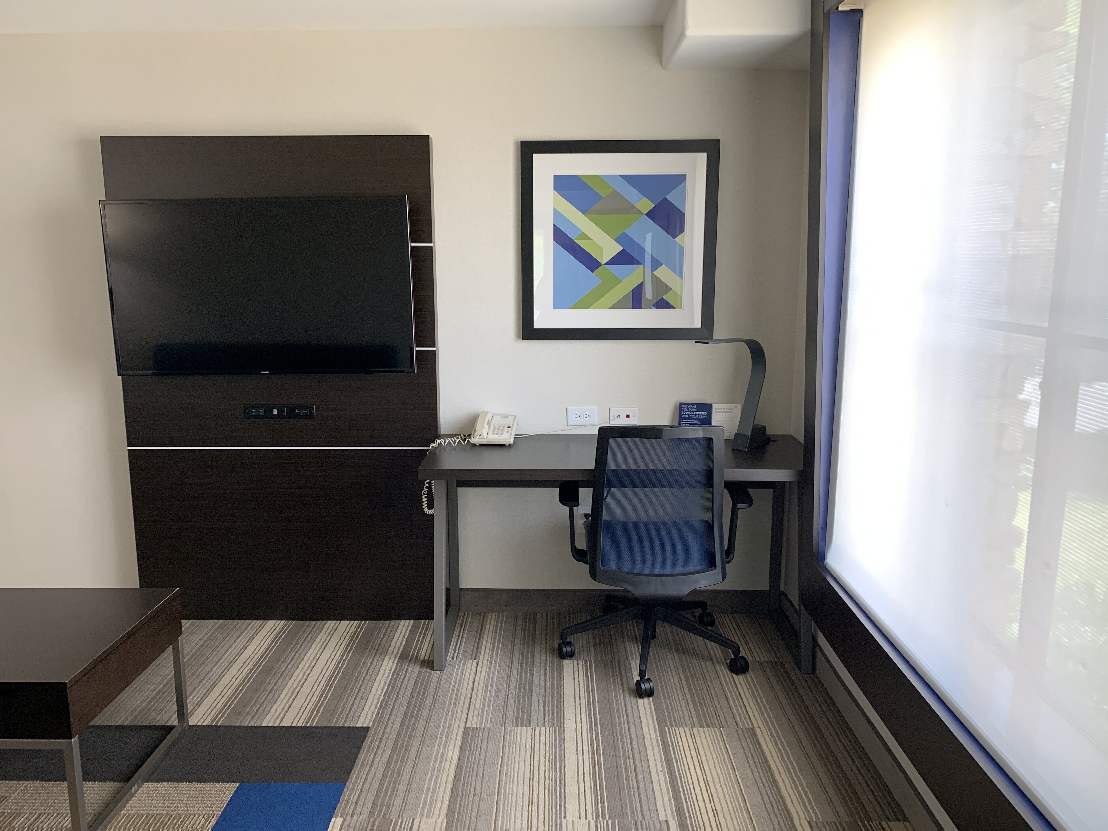 1 bedroom, in-room safe, desk, laptop workspace