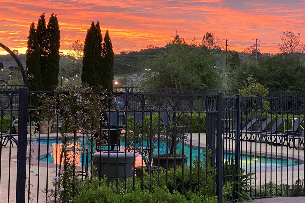 Holiday Inn Express Hotel & Suites El Dorado Hills by IHG