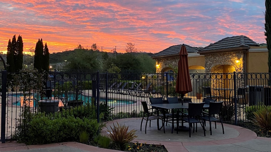 Holiday Inn Express Hotel & Suites El Dorado Hills by IHG