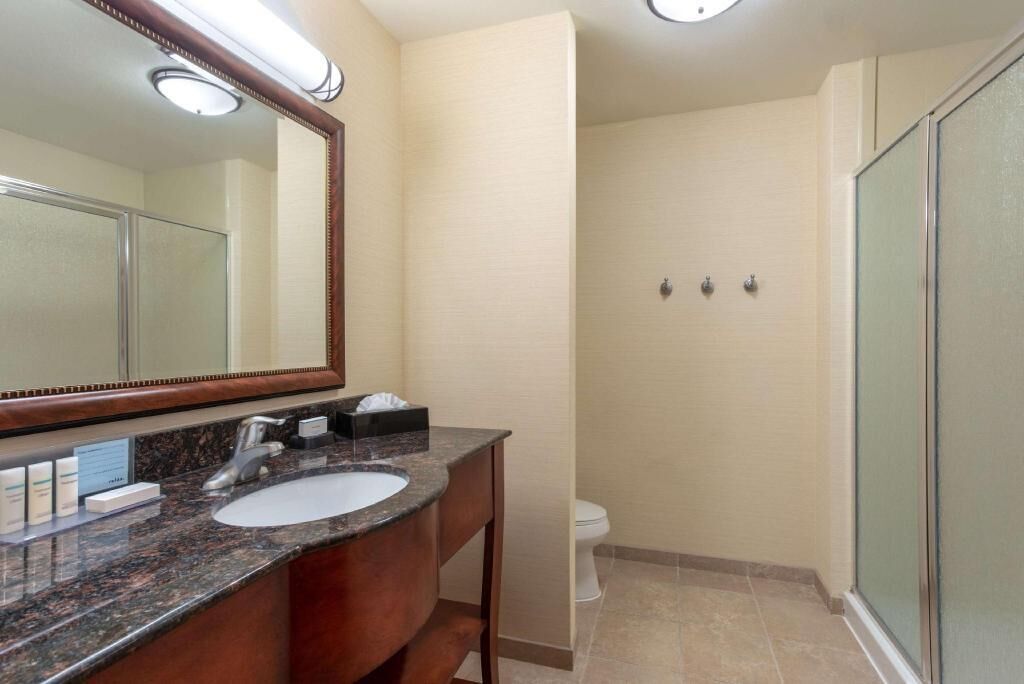 Bathroom | Free toiletries, hair dryer, towels