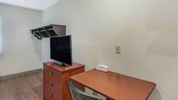 Desk, laptop workspace, free WiFi, bed sheets