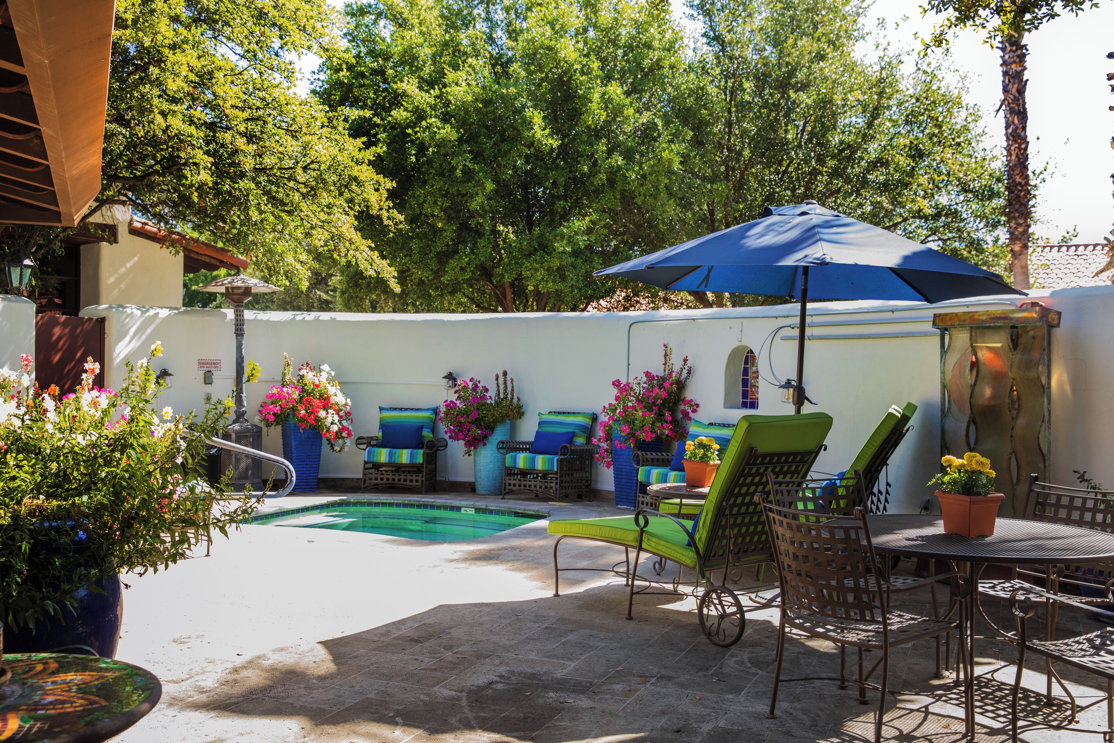 couples treatment room(s), sauna, hot tub, steam room, body treatments