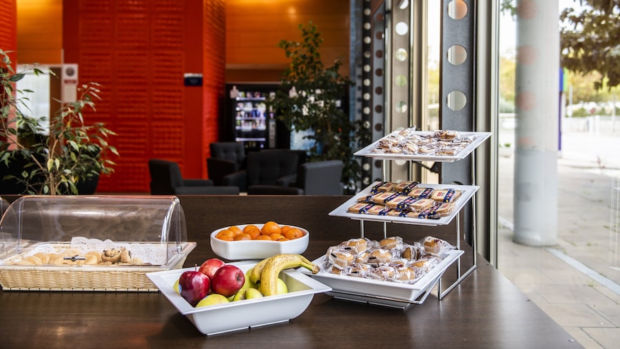 Holiday Inn Express Barcelona - Molins de Rei by IHG