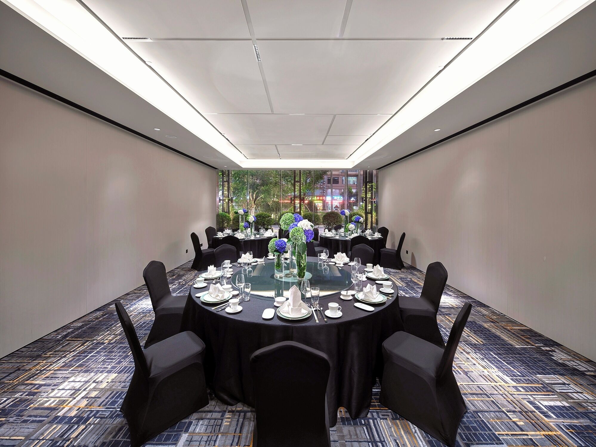 Meeting facility