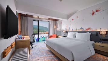 KING GUEST ROOM | Premium bedding, down comforters, memory foam beds, in-room safe