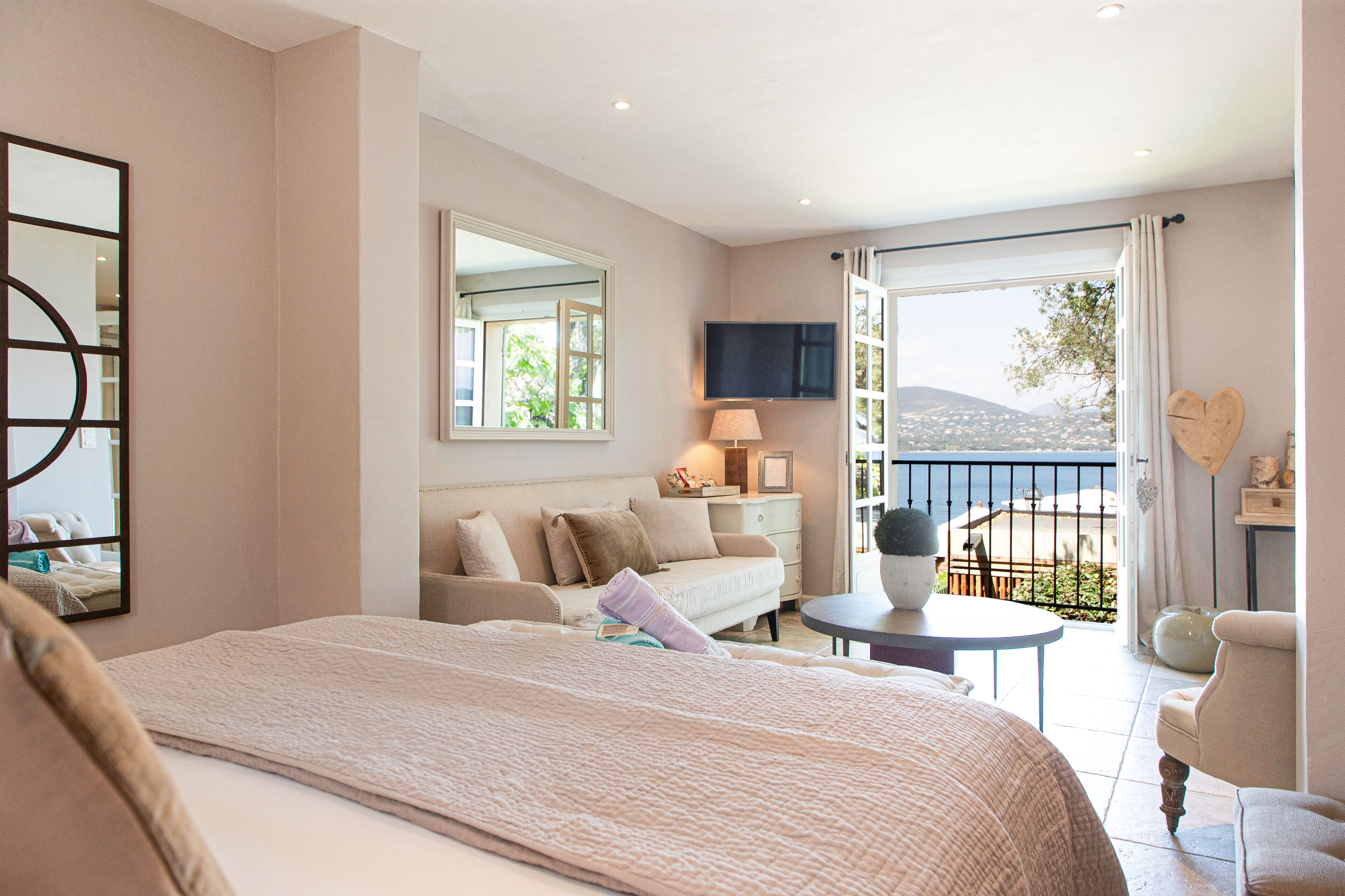 double room, sea view (prestige) | 1 bedroom, premium bedding, minibar, in-room safe