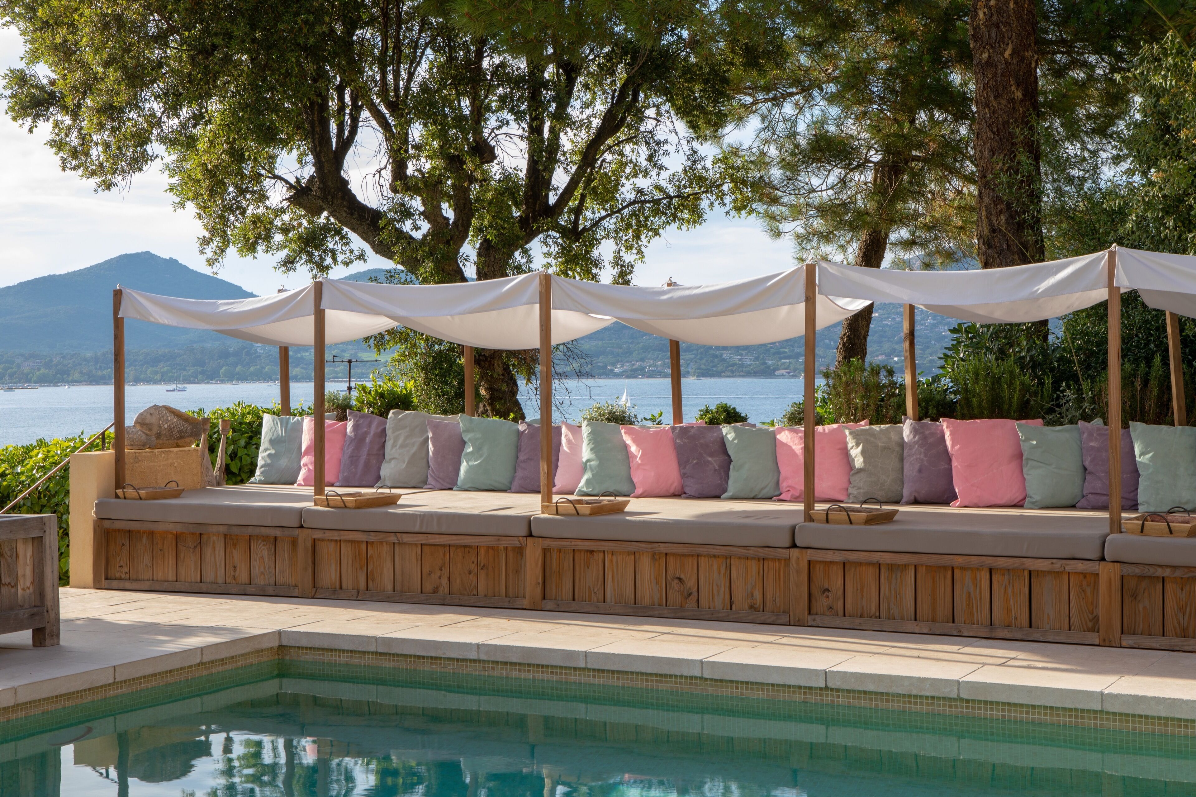 outdoor pool, pool umbrellas, pool loungers