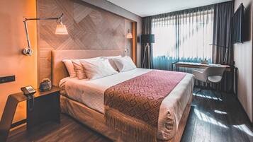 Premium kamer | Luxe beddengoed, donsdekens, pillowtop-bedden, een kluis op de kamer