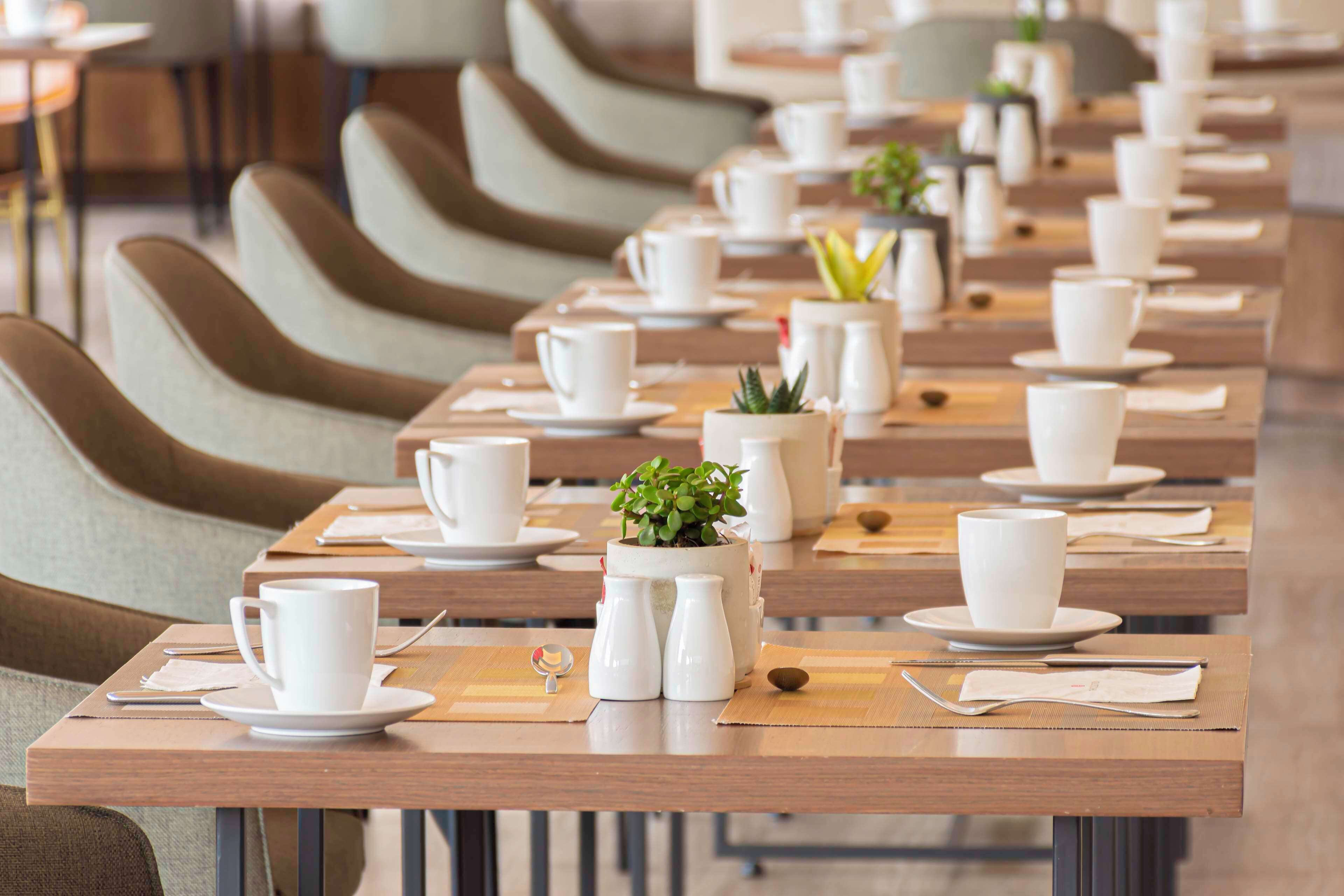 Colazione a buffet a pagamento, servita tutte le mattine 