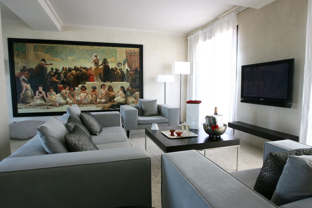 Royal Suite | Lobby sitting area