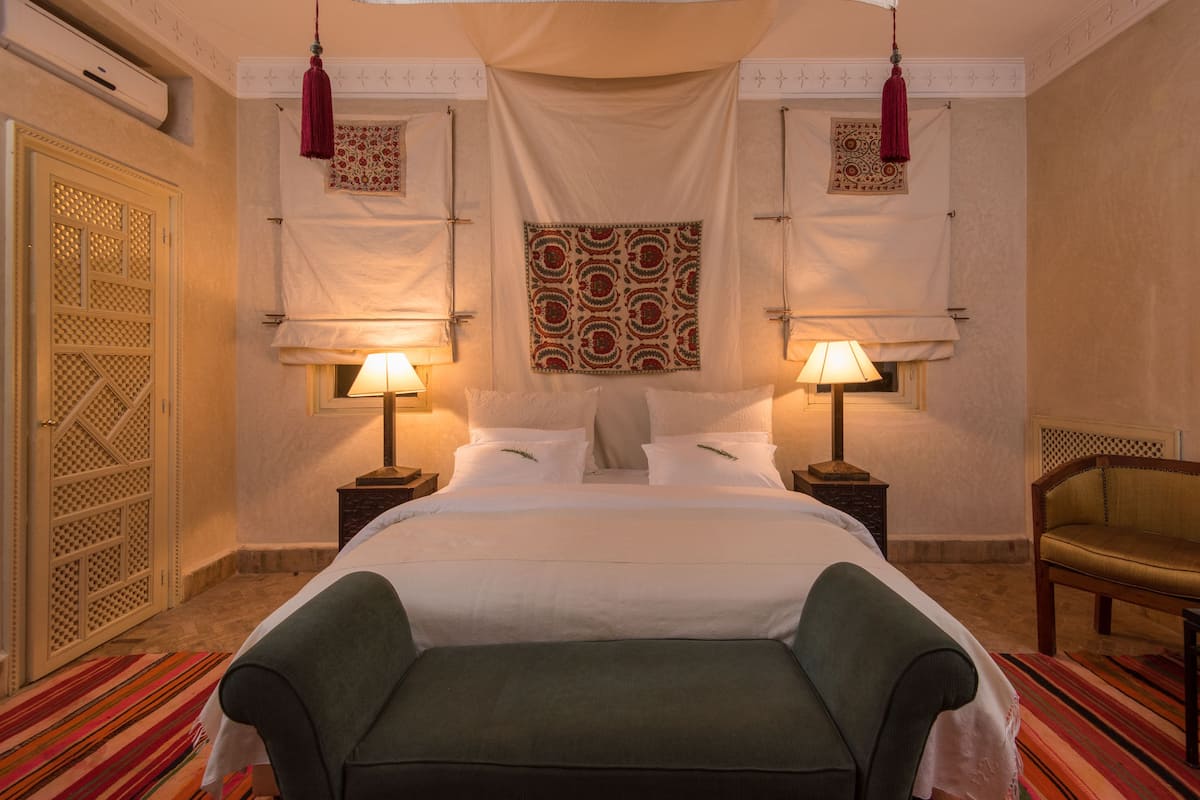 Premium bedding, in-room safe, desk, blackout curtains
