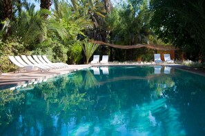 5 piscinas al aire libre
