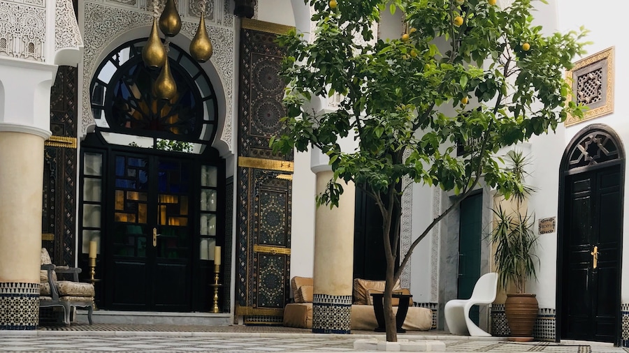 リヤド メゾン ブルー アンド スパ