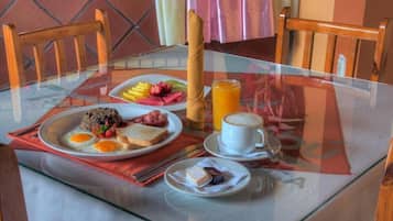 Free continental breakfast