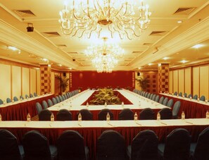 Khu phòng họp