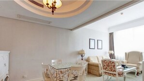 Room - Golden Coast Lawton Hotel (Haikou)