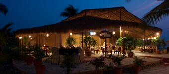 Caravela Beach Resort