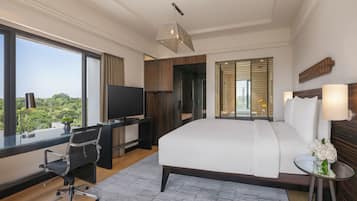 Premium bedding, minibar, in-room safe, desk