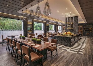 3 Restaurants; Frühstück, Mittagessen und Abendessen werden serviert