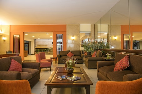 Lobby sitting area. Hotel San Agustin Riviera