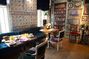 Free daily local cuisine breakfast  - Rosalia's Menagerie InnUpstairs (Amsterdam)