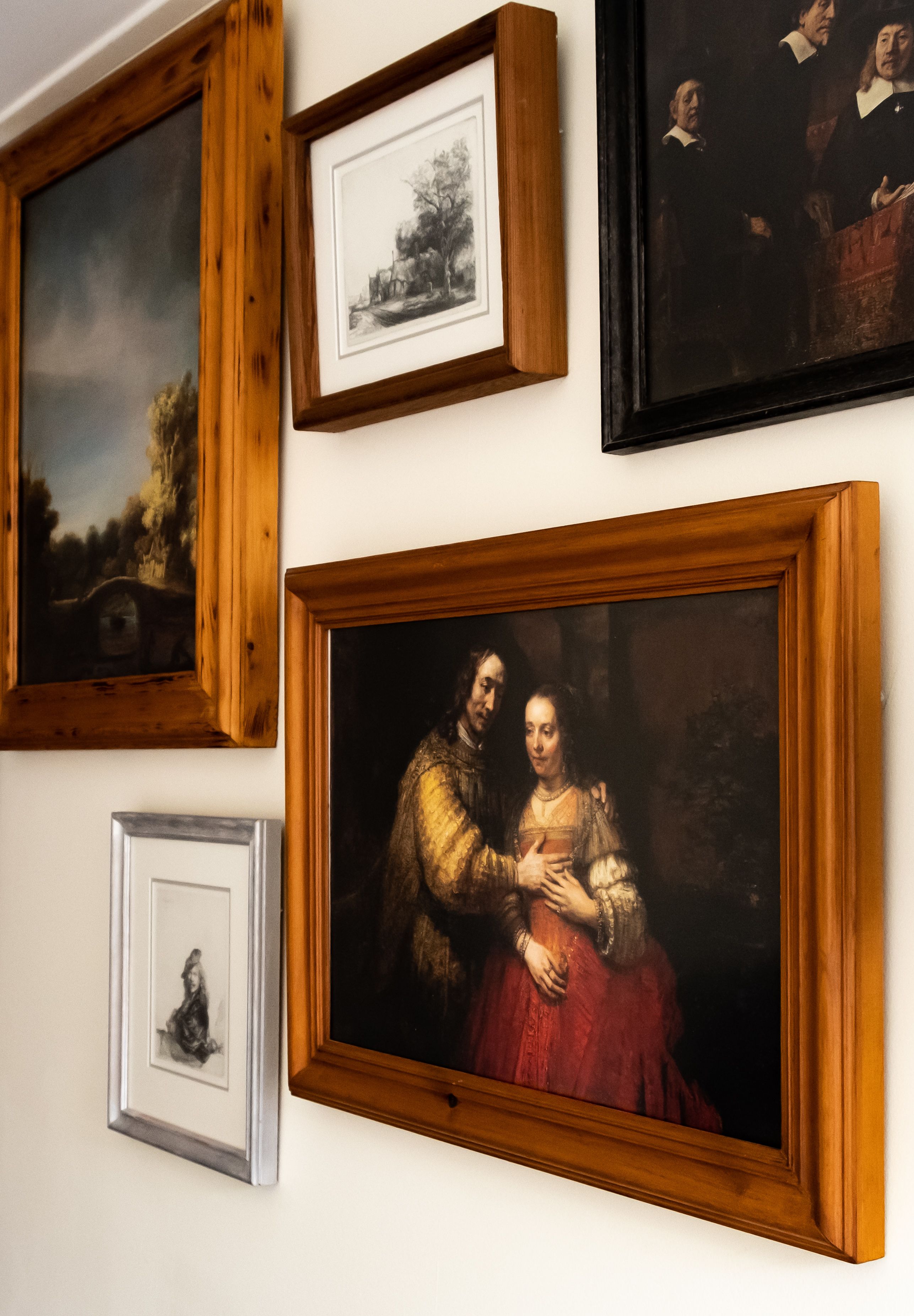 double room, 1 king bed, canal view | free minibar, in-room safe, individually decorated