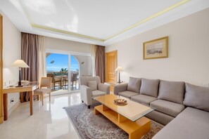 Suite, Sea View (Diplomatic) | Egyptian cotton sheets, Tempur-Pedic beds, minibar, in-room safe - Savoy Sharm (Sharm El Sheikh)