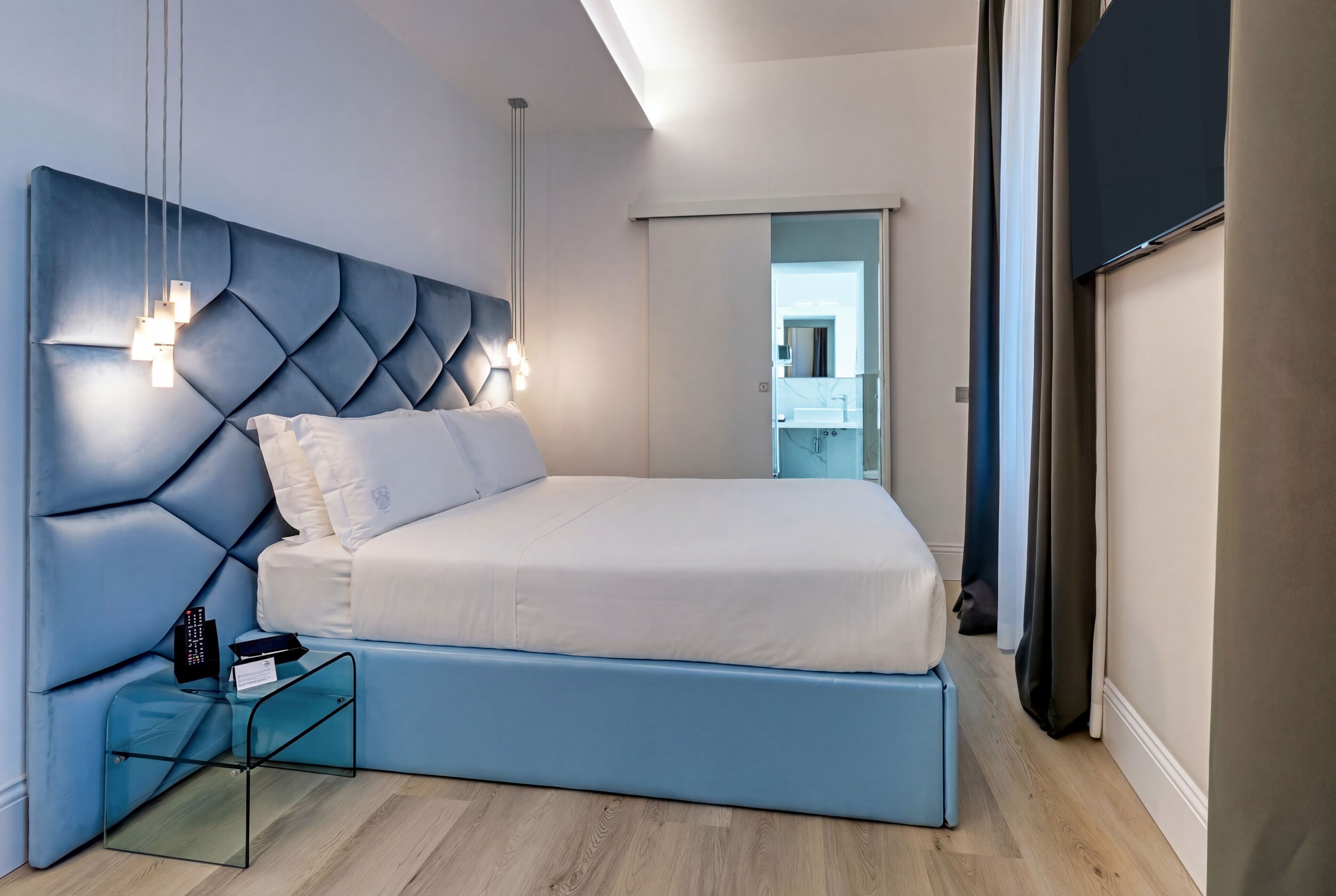 Deluxe-Doppelzimmer, Stadtblick, Annex | Hochwertige Bettwaren, Pillowtop-Betten, Minibar, Zimmersafe