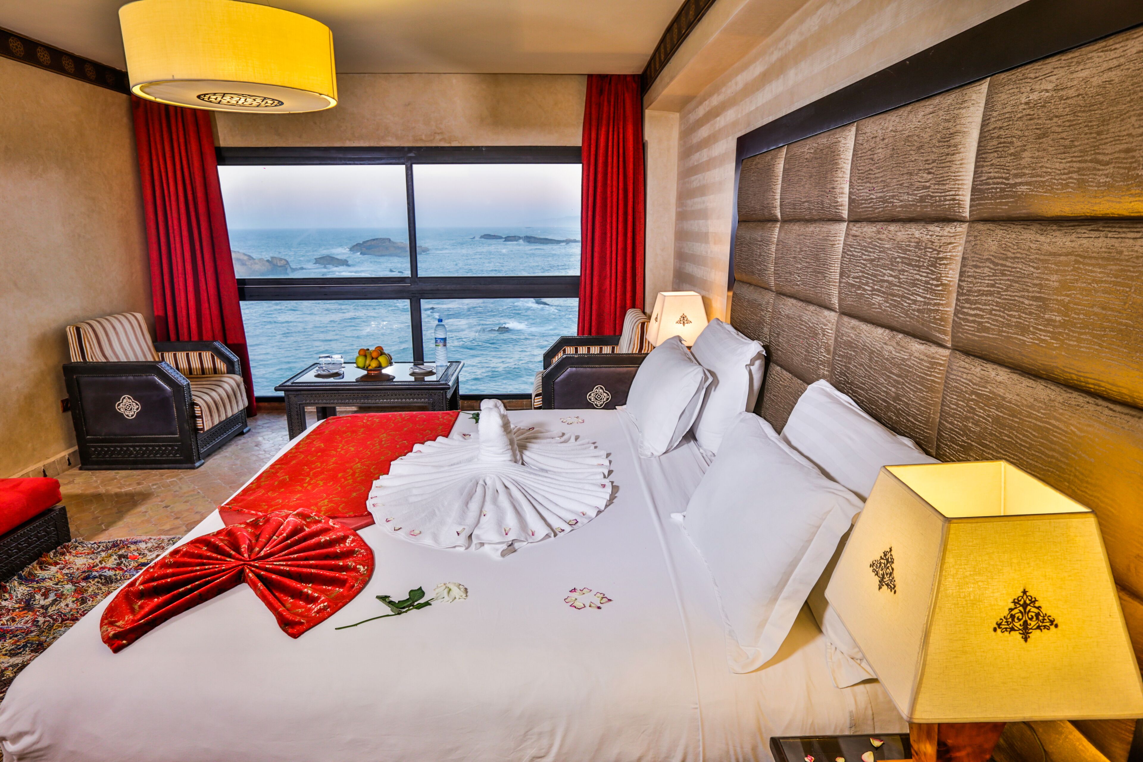 suite, sea view | in-room safe, free cots/infant beds, free wifi, bed sheets