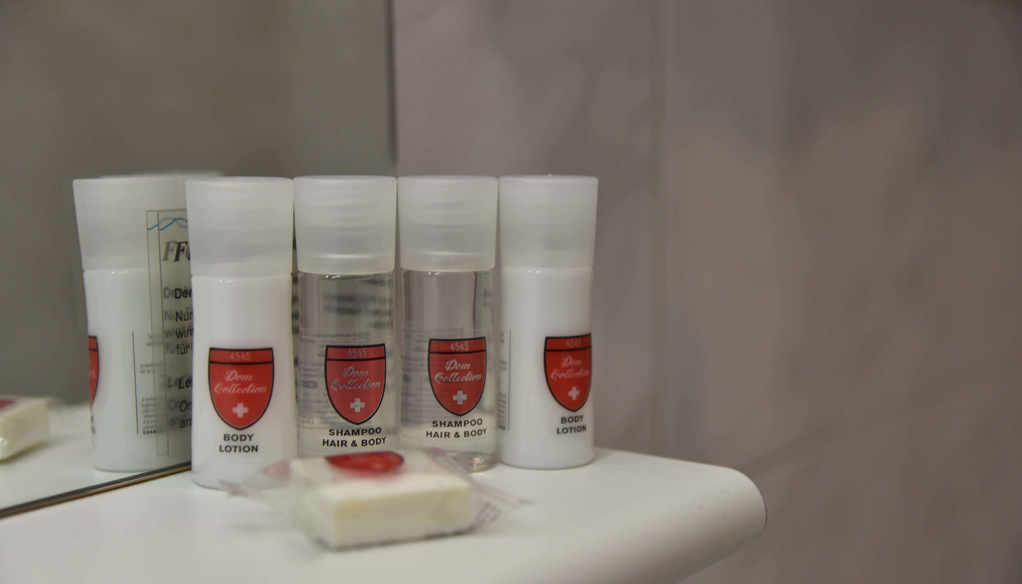 classic single room | room amenity