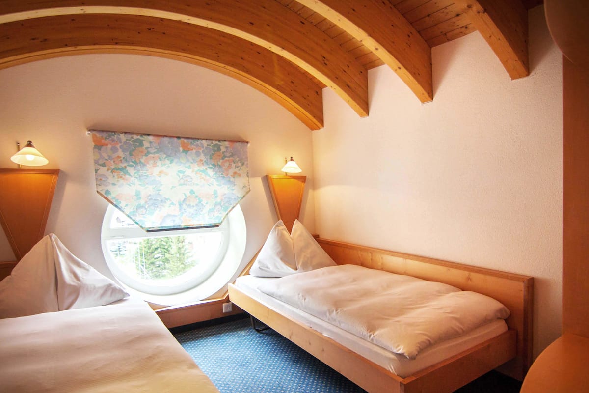 suite | in-room safe, desk, soundproofing, free cots/infant beds