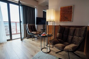 Ropa de cama hipoalergénica, colchones Select Comfort y minibar 