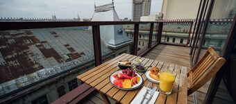 PeakTure Hotel Bucharest