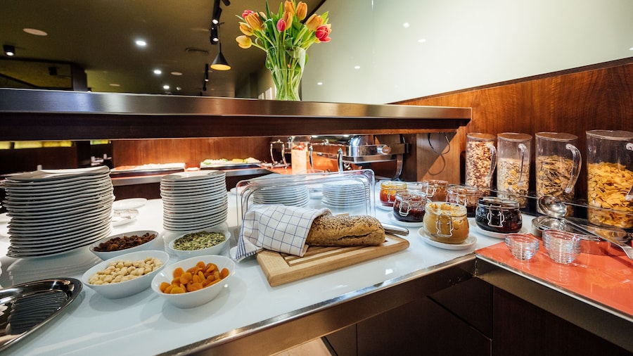Peakture Hotel Bucharest