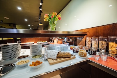 Peakture Hotel Bucharest