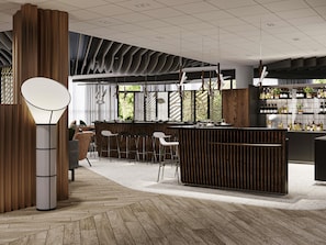 Utsikt mot bassenget, serverer frokost, lunsj og middag