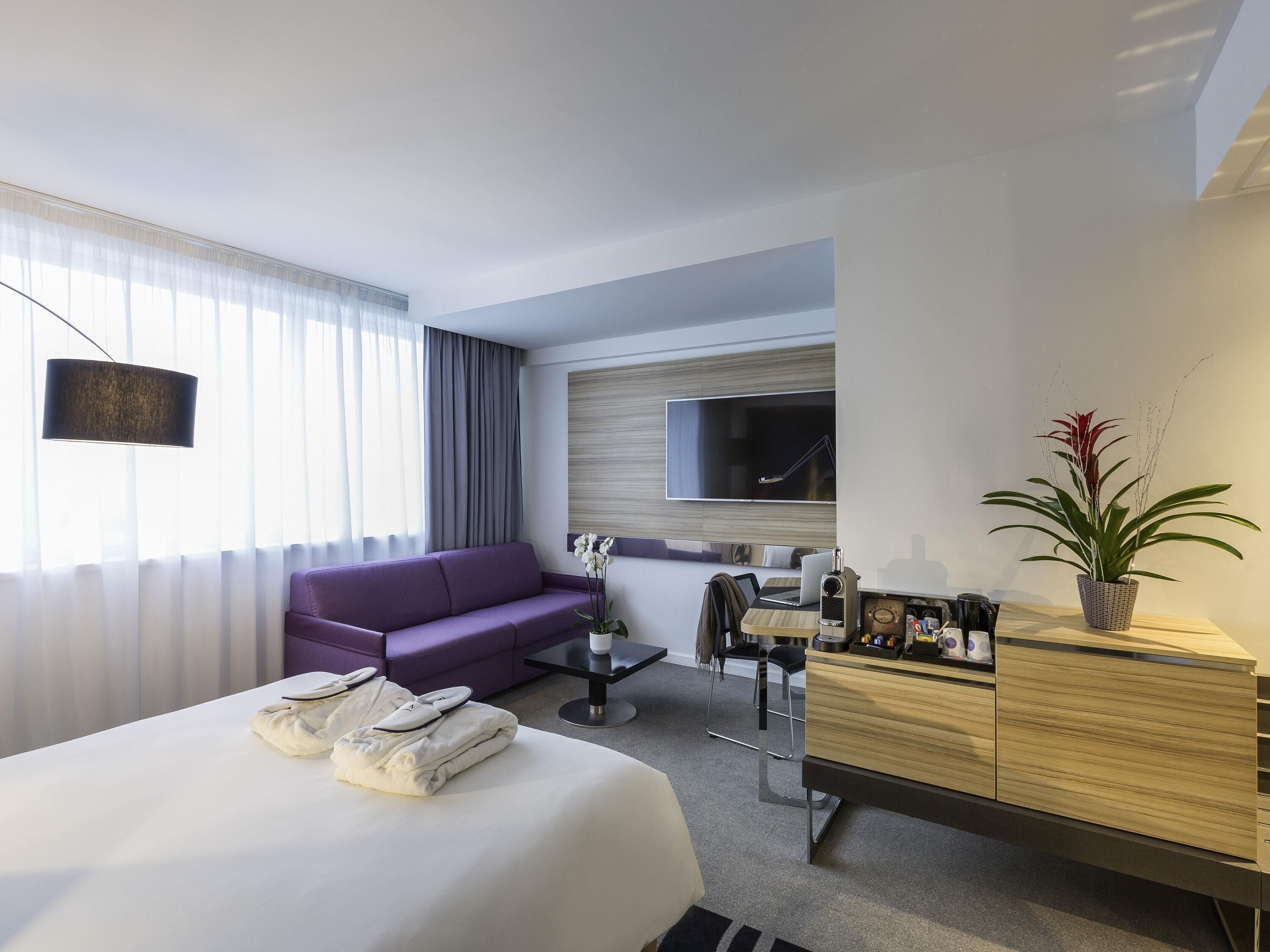 Chambre Exécutive, 1 grand lit et 1 canapé-lit | Literie de qualité supérieure, minibar, coffres-forts dans les chambres