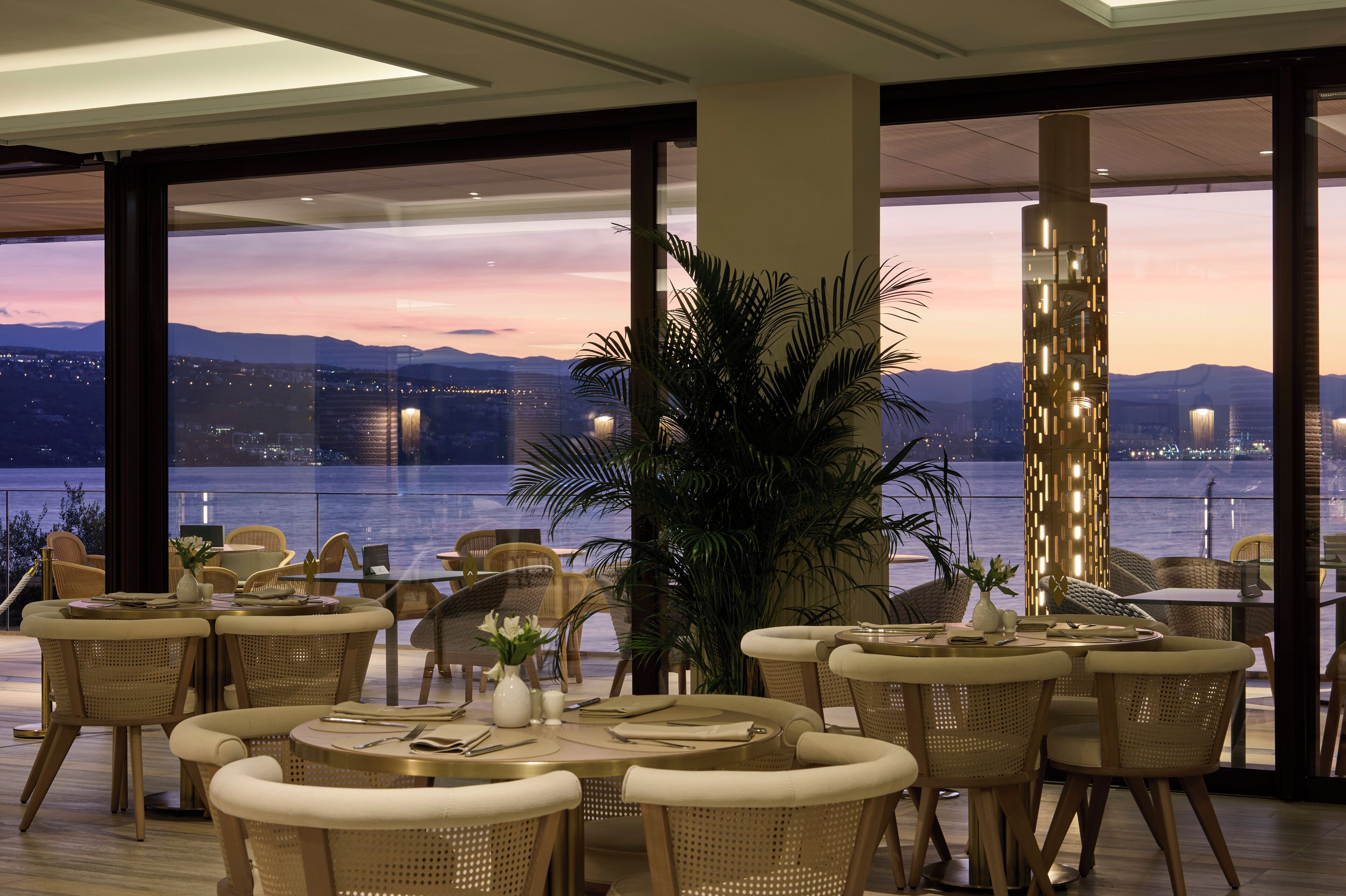 Breakfast, lunch, dinner served; Regional cuisine, pool views 