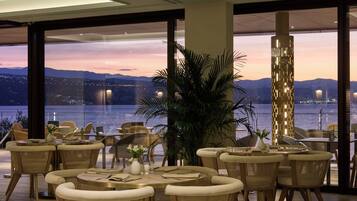 Breakfast, lunch, dinner served; Regional cuisine, pool views