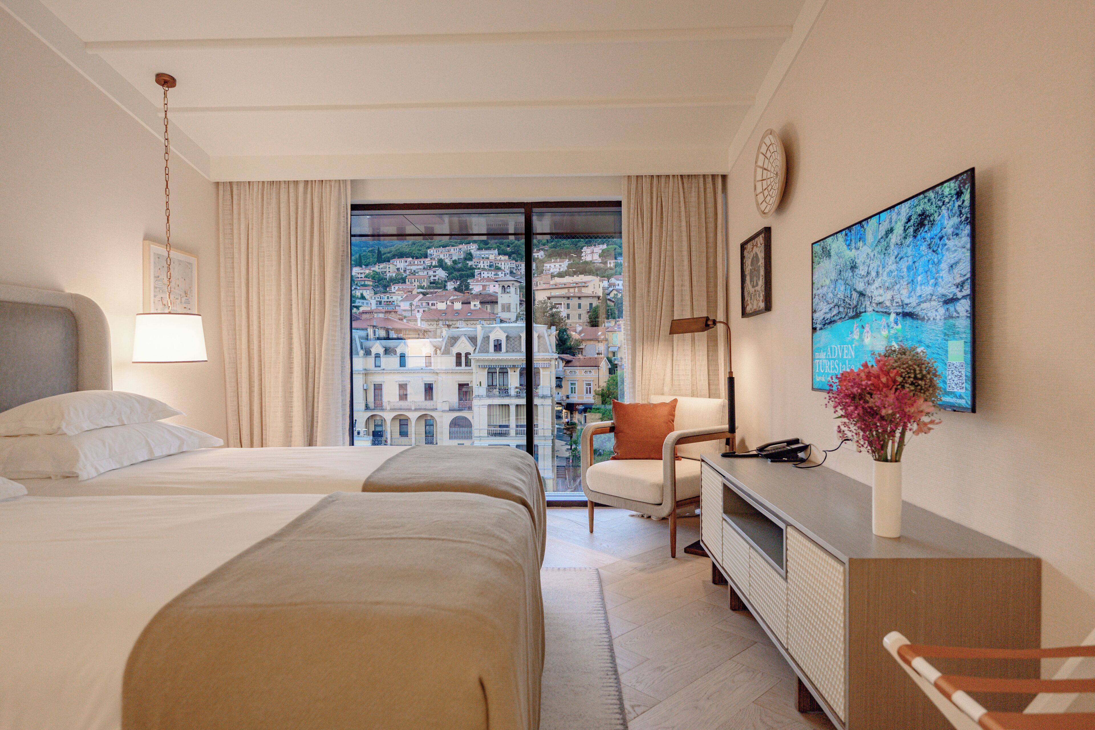 Superior Double/Twin Room Opatija View | Down duvets, minibar, in-room safe, desk