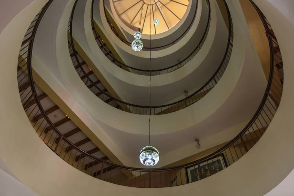 New Farah Hotel