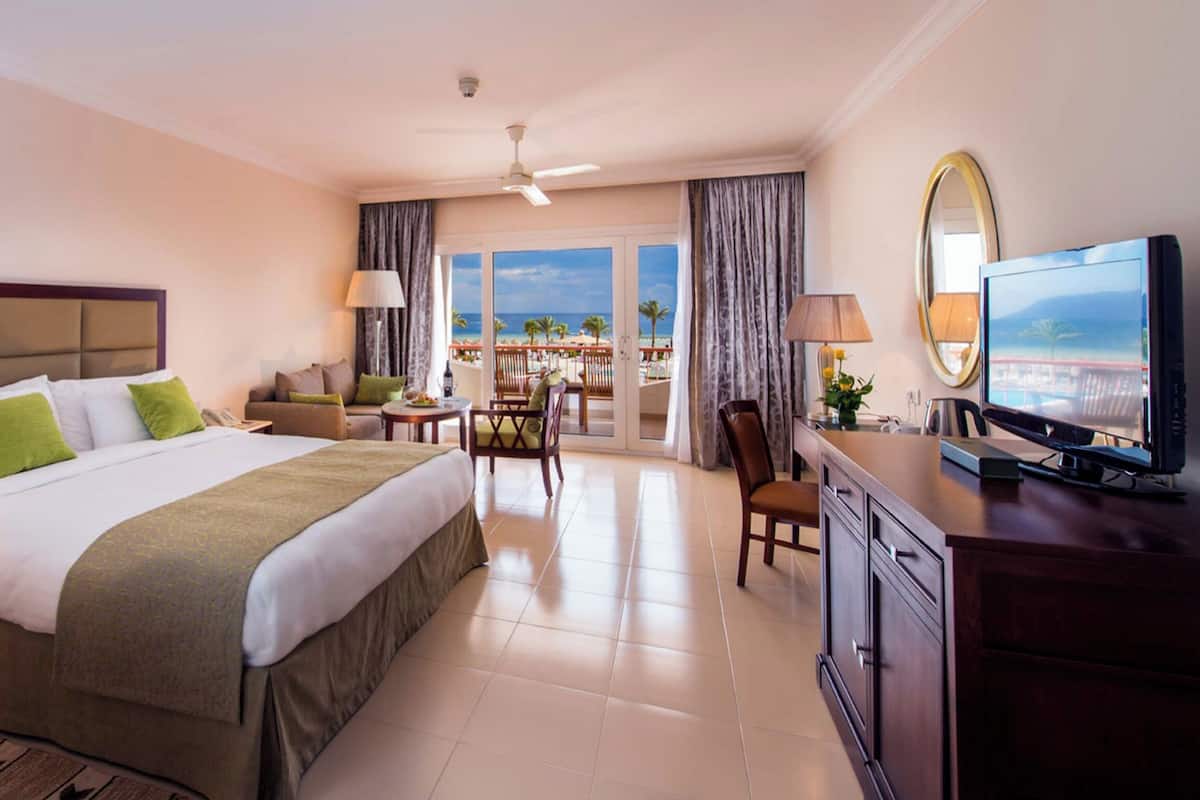1 bedroom, minibar, in-room safe, desk
