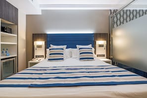 Deluxe Quadruple Room