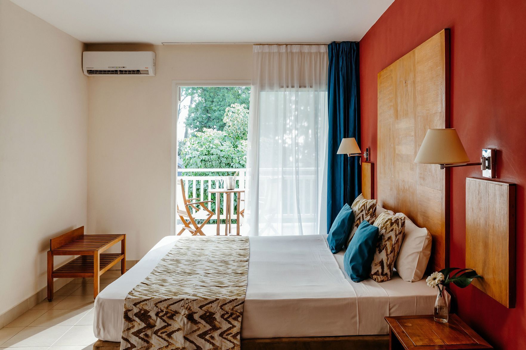 Minibar, in-room safe, desk, blackout curtains